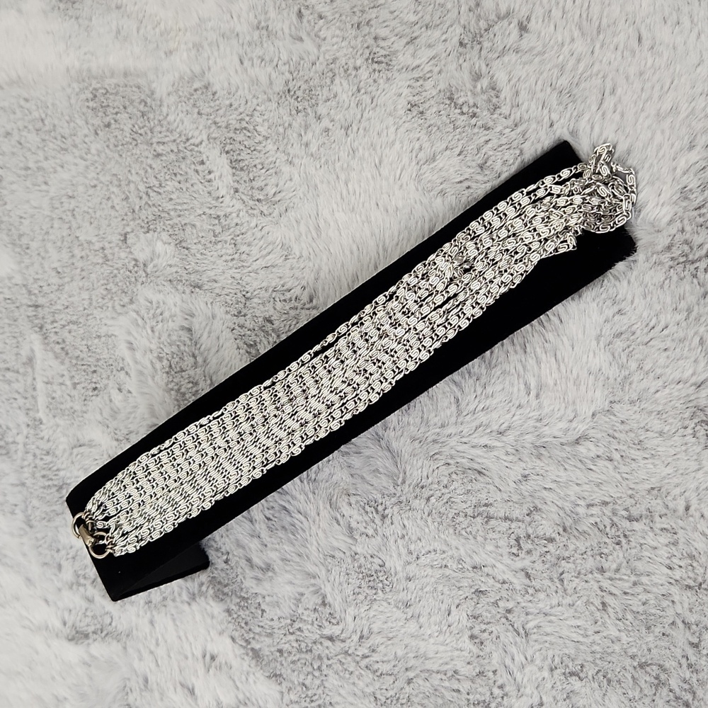 Sarah Coventry multichained necklace